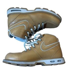 Nike ACG Style Tan Leather Hiking Boots – Men’s – Trail / Work Boot